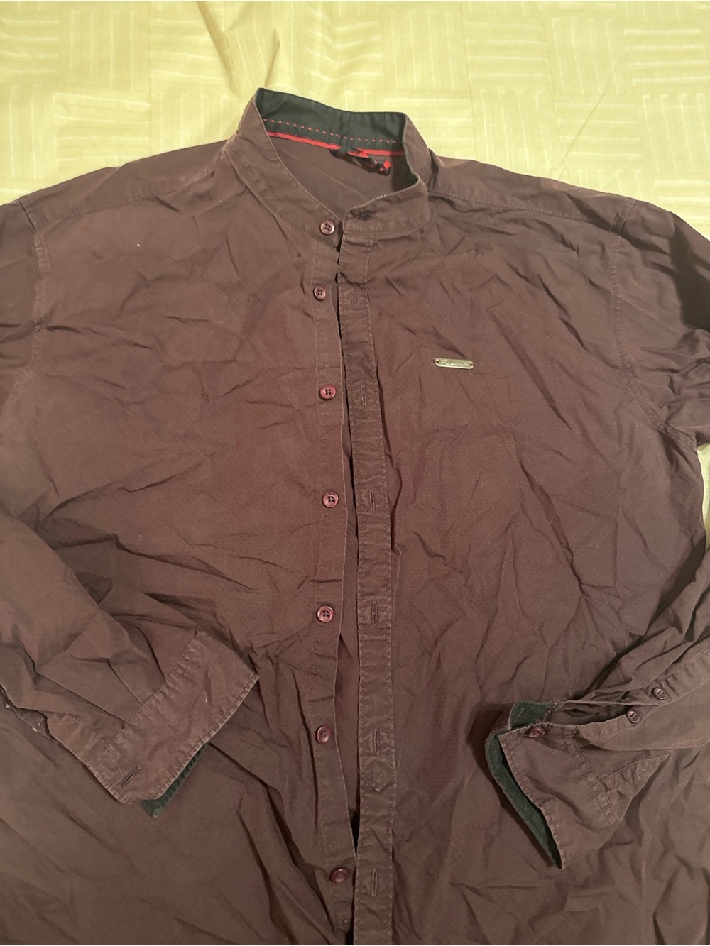 Levi's Men's Button-Down Mandarin Collar Shirt in Dark Burgundy